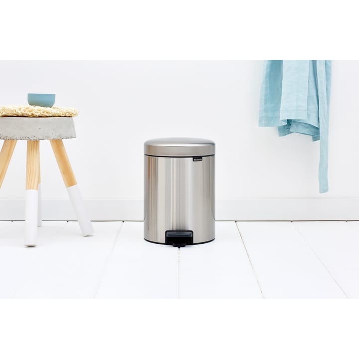 New Icon pedalhink 5 liter - Matt steel fingerprint proof - Brabantia