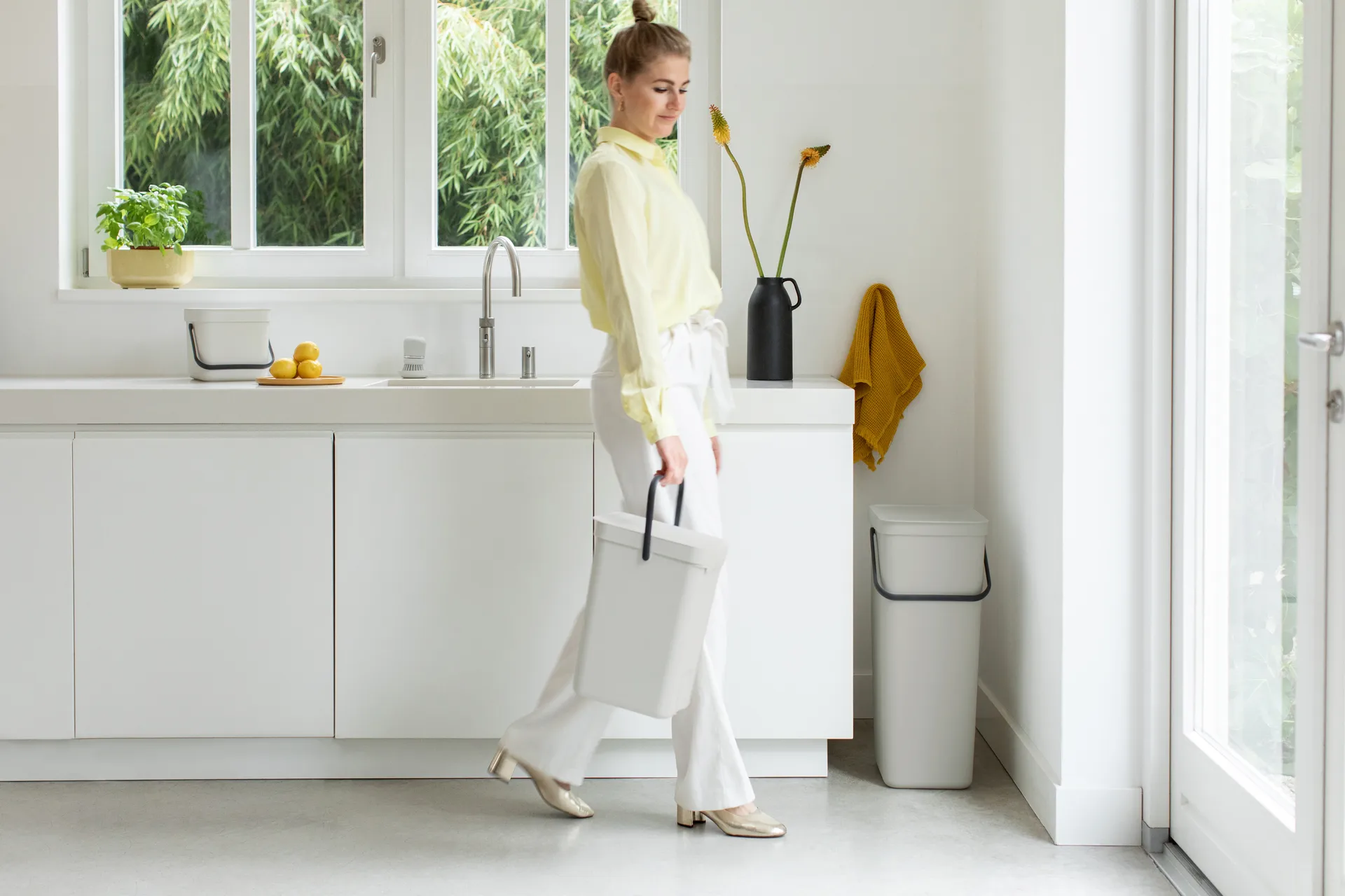 Sort & Go avfallshink 12 liter, Ljusgrå Brabantia