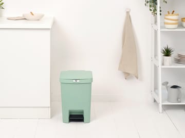 StepUp pedalhink 25 L - Jade green - Brabantia