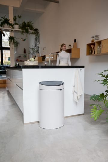 Touch Bin soptunna 40 liter - Soft Beige - Brabantia