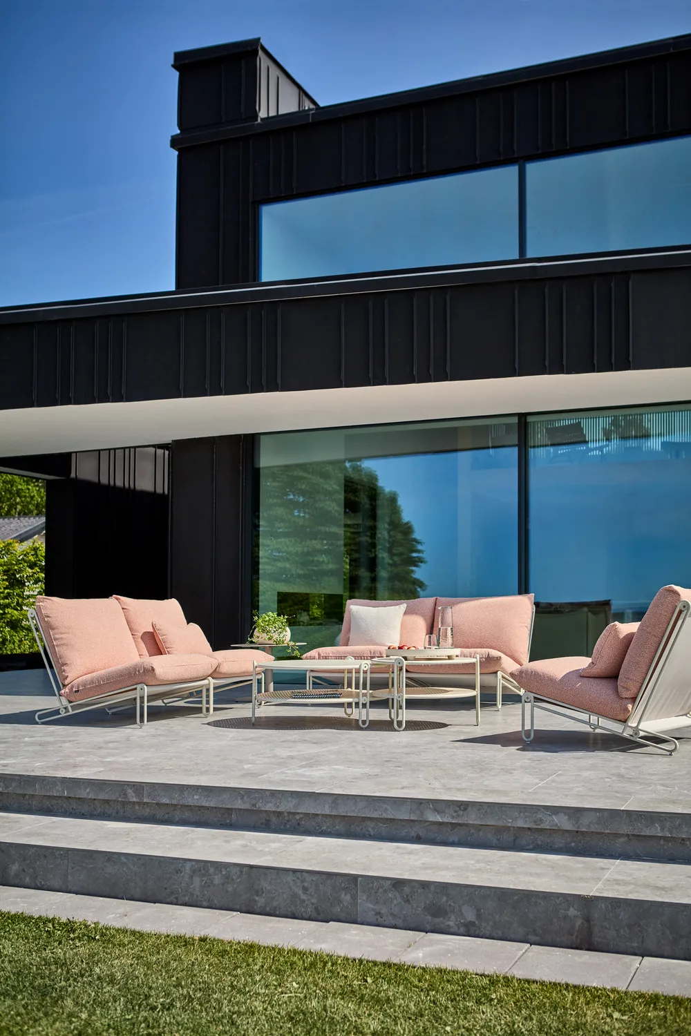 Blixt soffbord, Pearl white, Ø85 cm Brafab