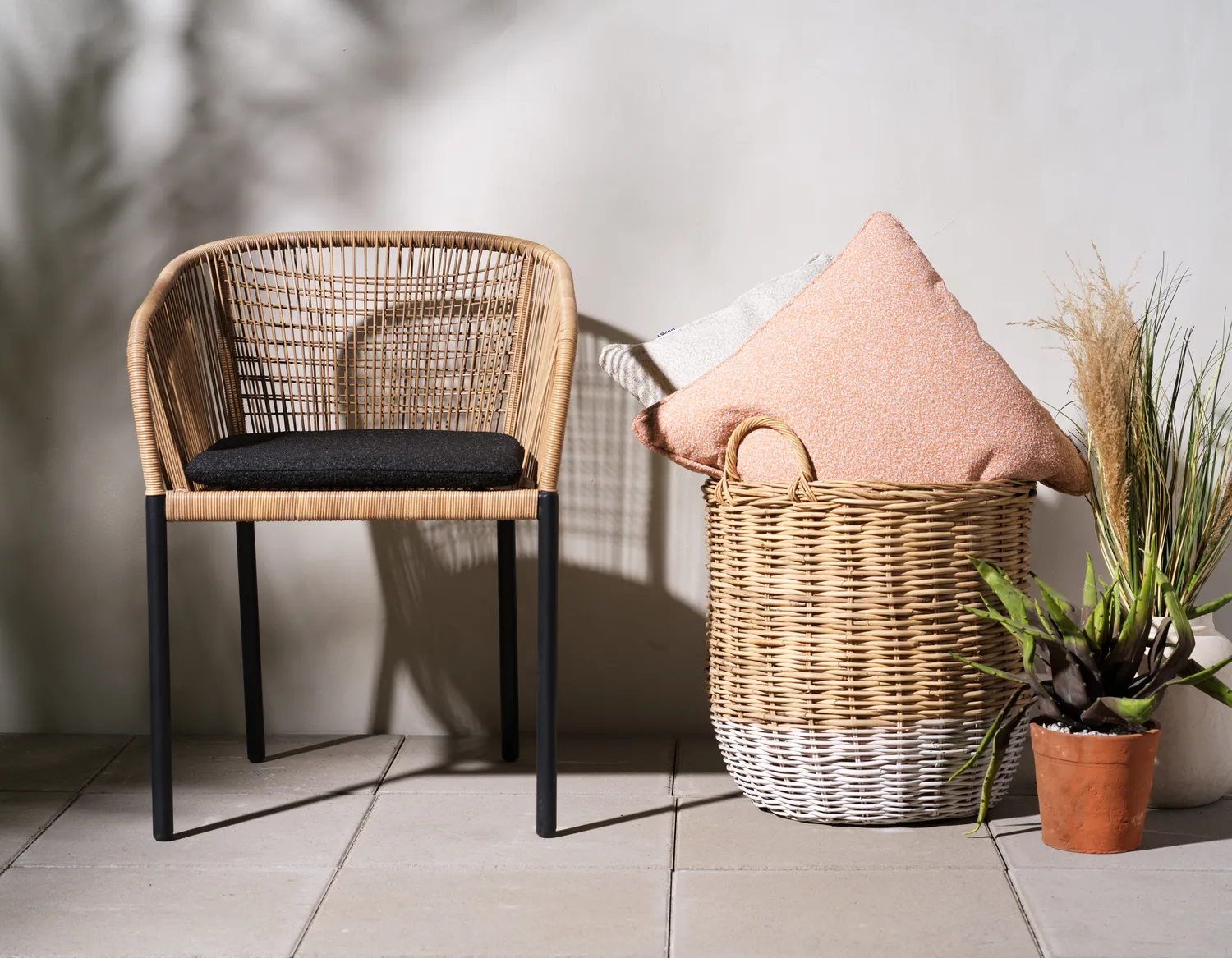 Delta karmstol, Svart-natur Brafab