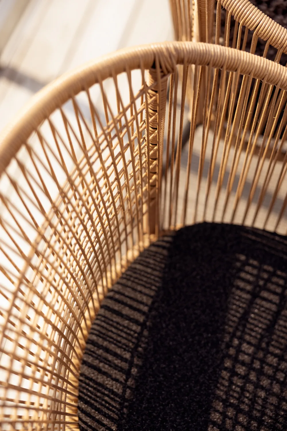 Delta karmstol, Svart-natur Brafab