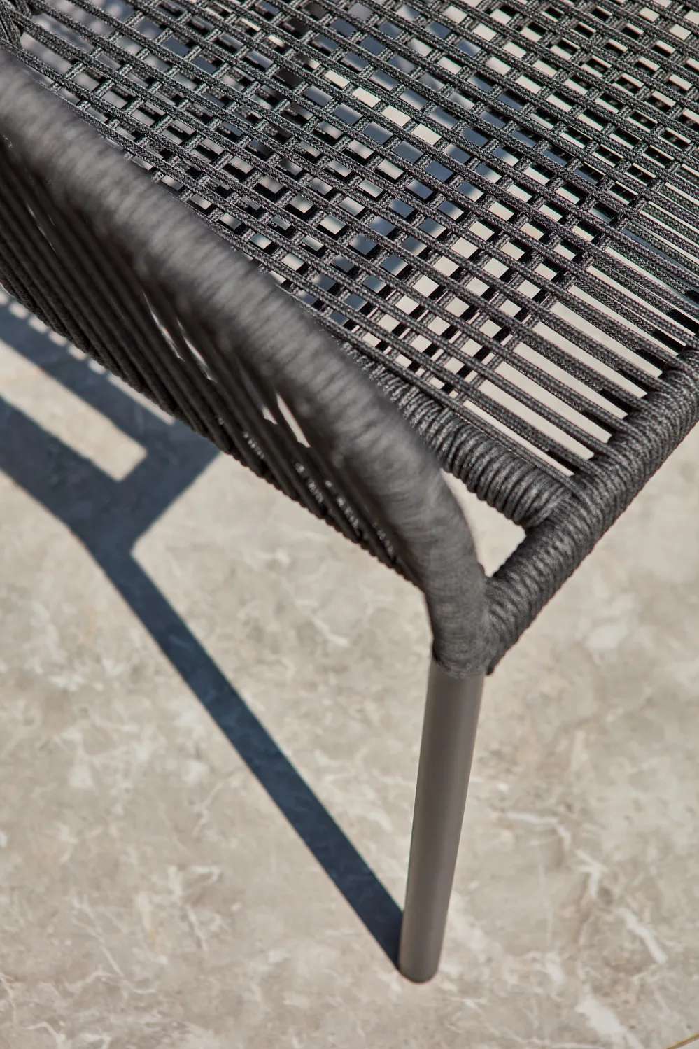 Delta karmstol, Svart Brafab