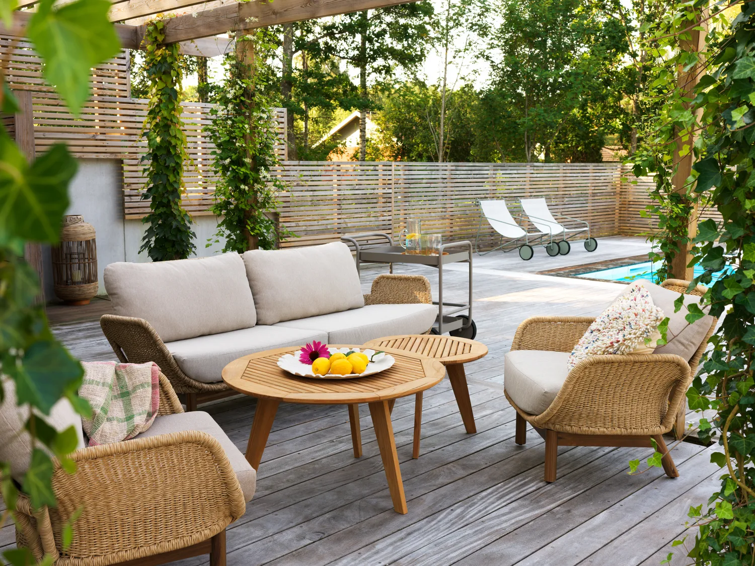 Lily fåtölj, Twist straw-plush wheat Brafab