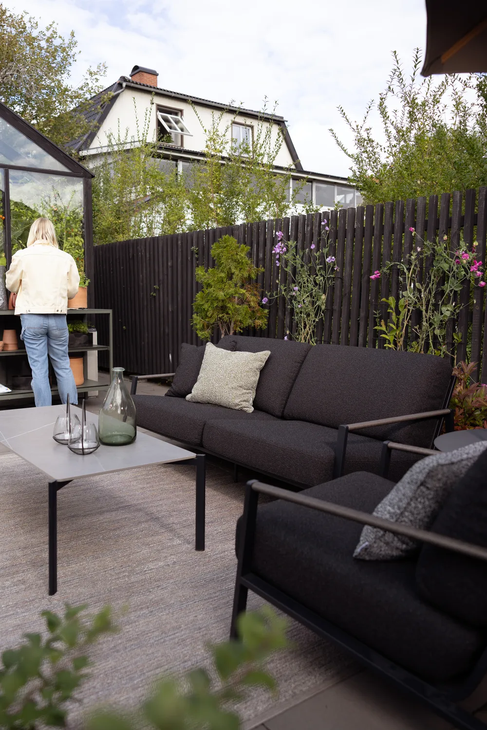 Naos soffa, Svart-teddy black, 2,5-sits Brafab