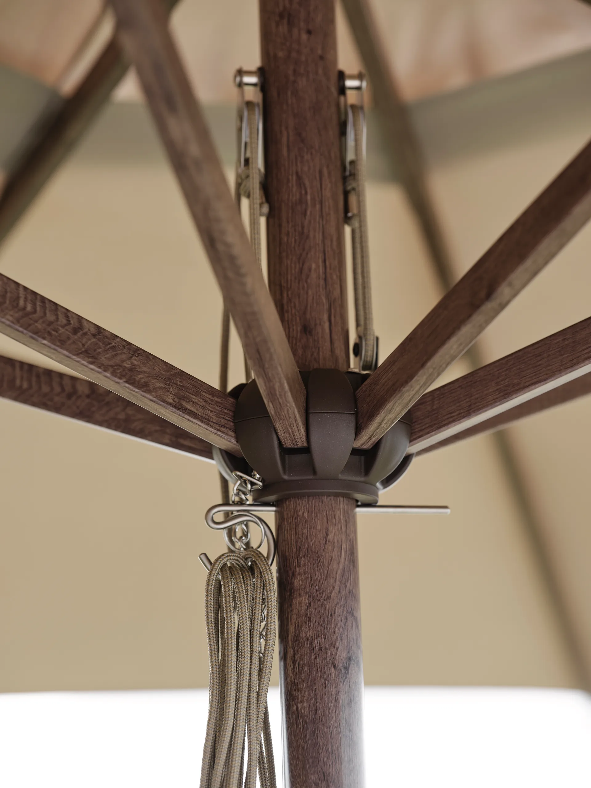 Paliano parasoll, Brun-taupe 350 cm Brafab