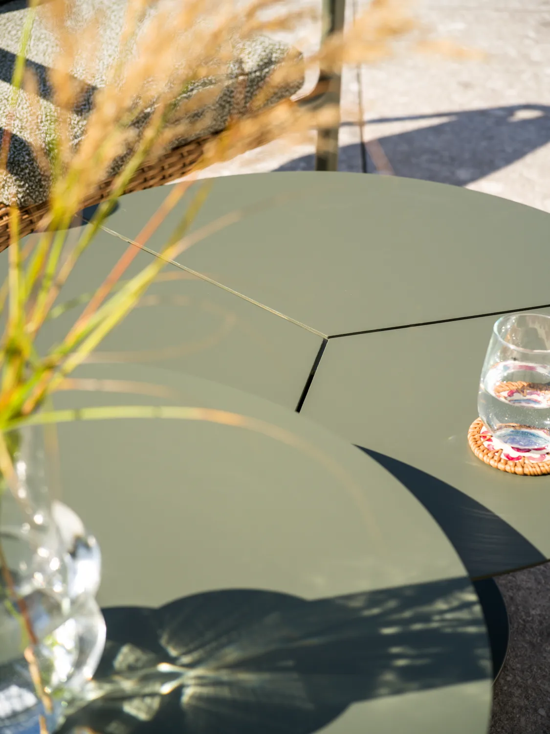 Peace soffbord, Nordic green, Ø80x40 cm Brafab