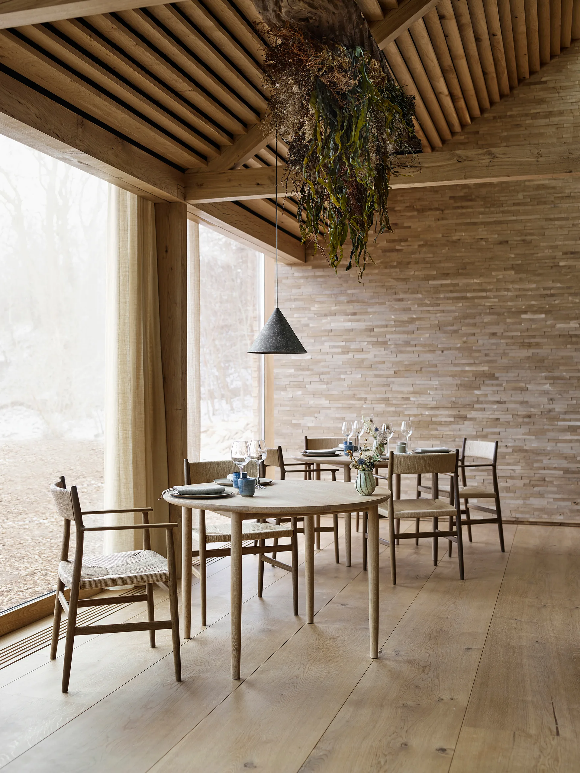 Arv matbord Ø120 cm, Vitoljad ek Brdr. Krüger