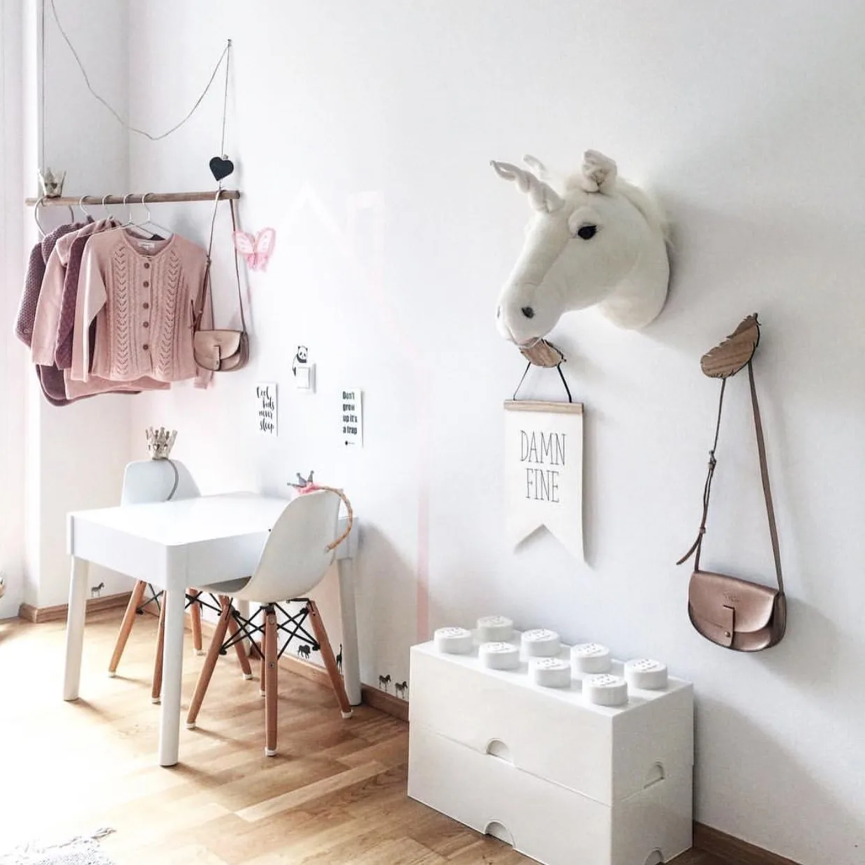 Enhörningshuvud för vägg, enhörning Brigbys