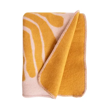 Pine filt - Pink, 180x130 cm - Brita Sweden