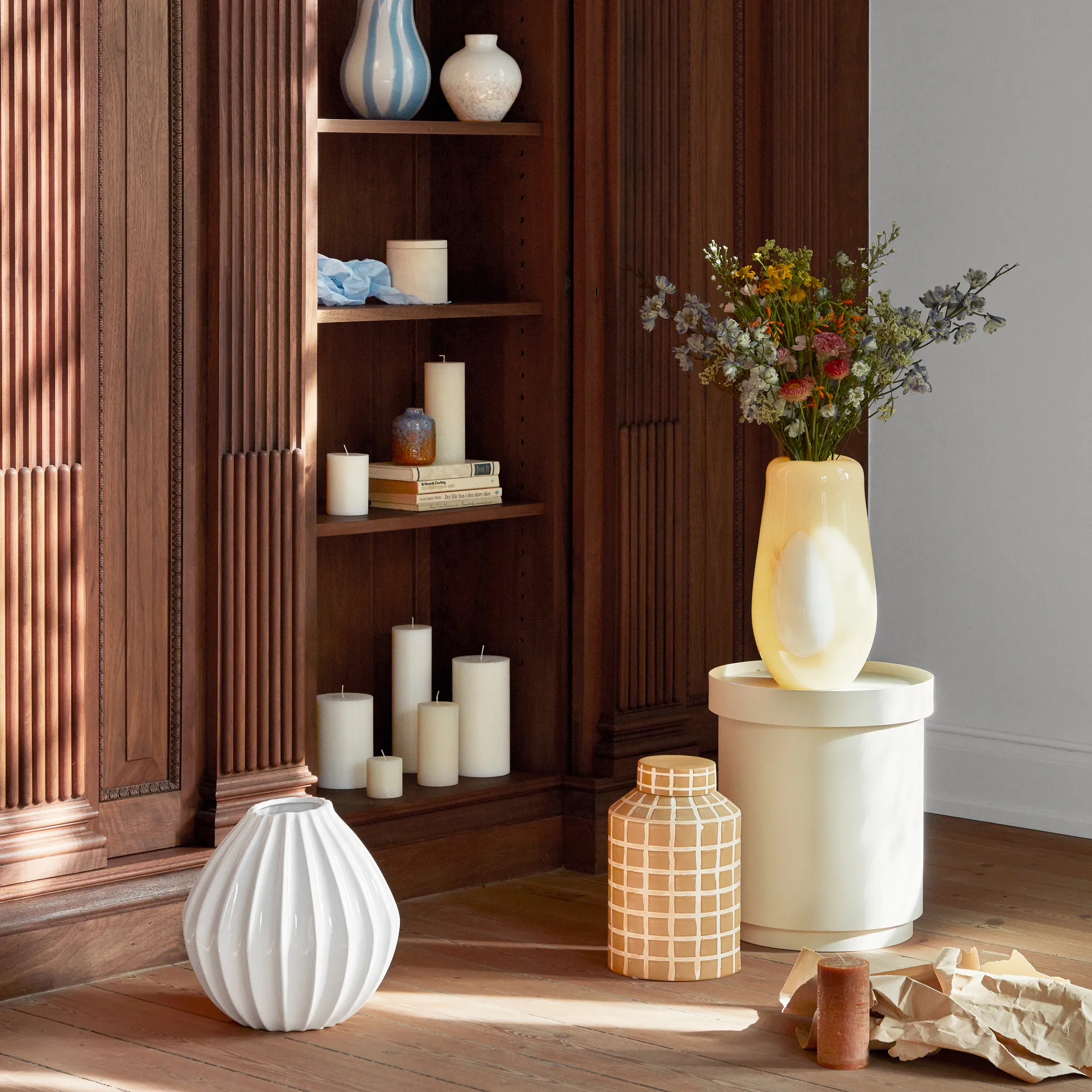 Ada Dot glasvas 37 cm, Golden fleece yellow Broste Copenhagen