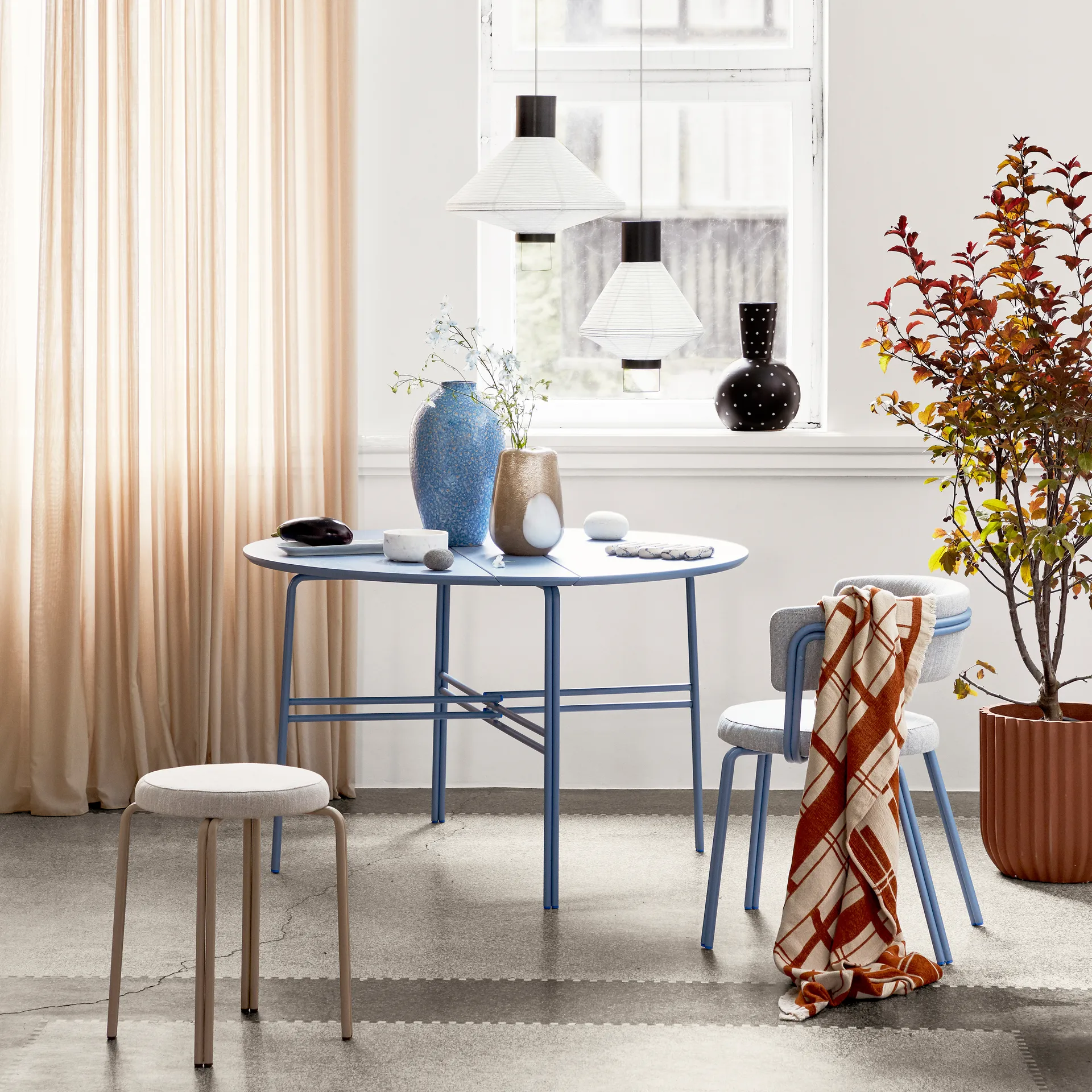 Bella keramikvas 35 cm, Turkish coffee black Broste Copenhagen