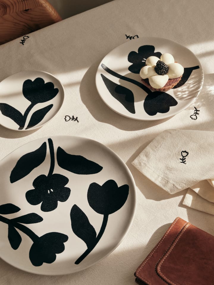 Flora tallrik Ø26 cm, Black-off white Broste Copenhagen