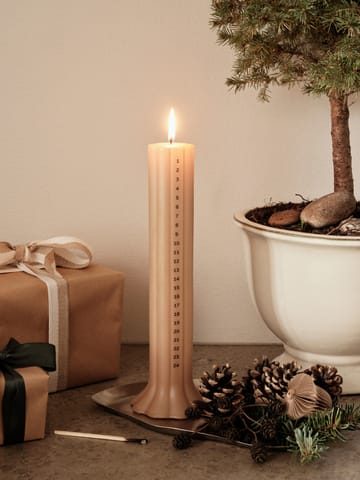 Heli kalenderljus - Walnut - Broste Copenhagen