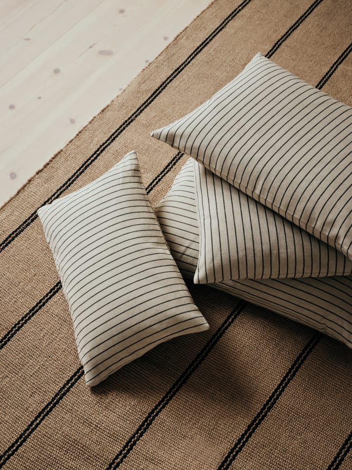 Karen kuddfodral, Light beige-black, 30x50 cm Broste Copenhagen