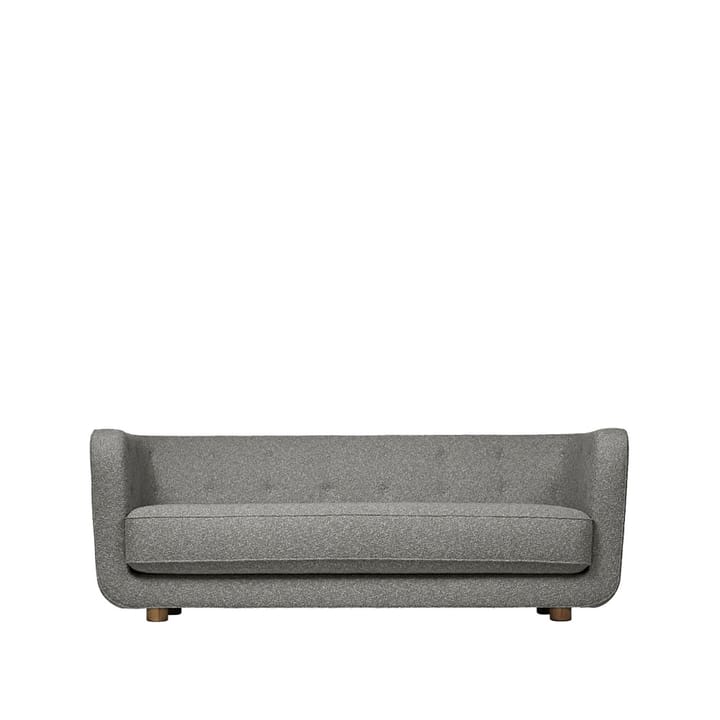 Vilhelm 3-sits soffa - tyg hallingdal 65 130 grå, ben ek rökt - By Lassen