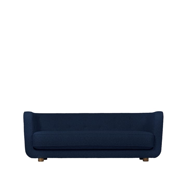 Vilhelm 3-sits soffa - tyg hallingdal 65 764 mörkblå, ben ek rökt - By Lassen