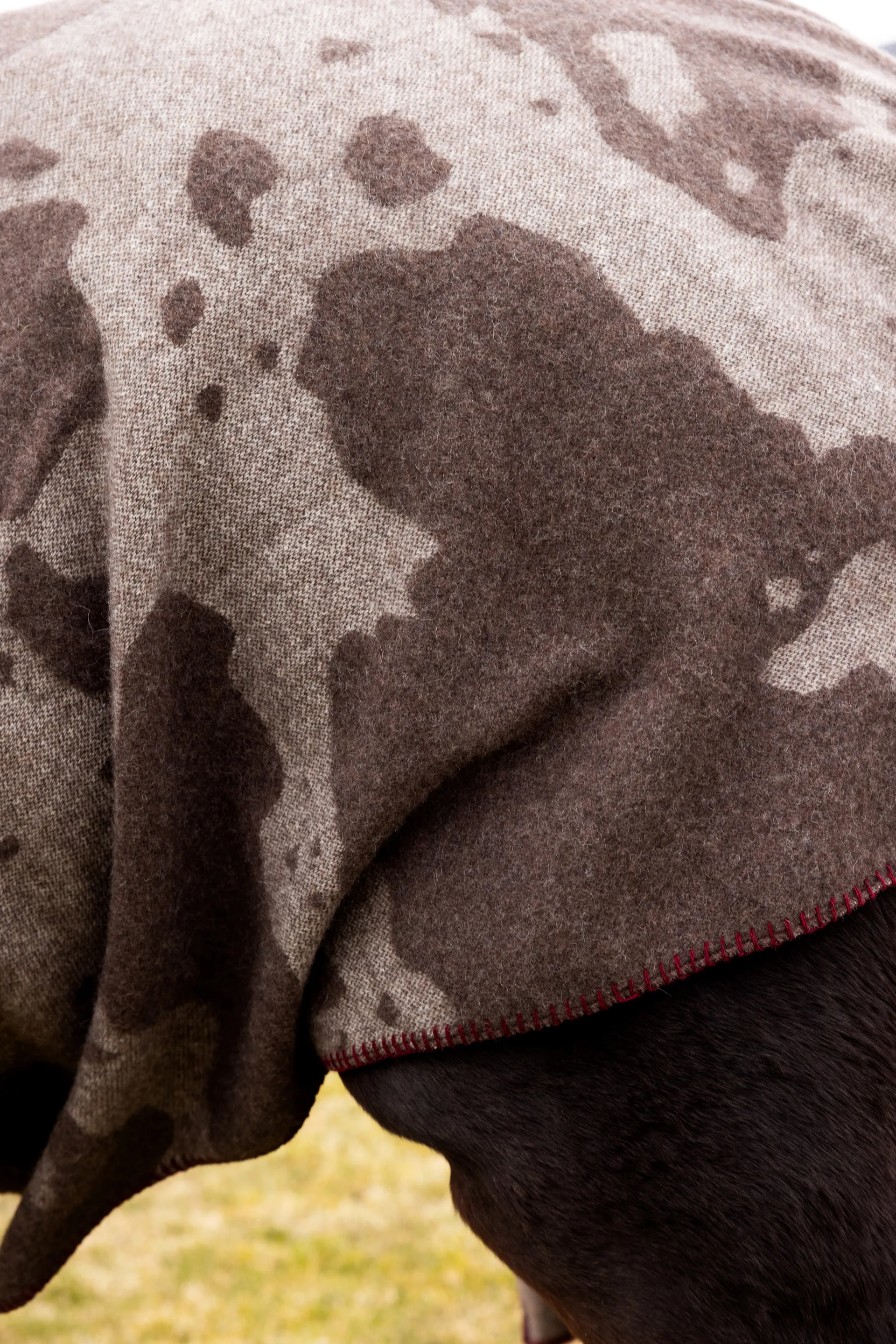 Anima filt 130x200 cm, Cow Byon