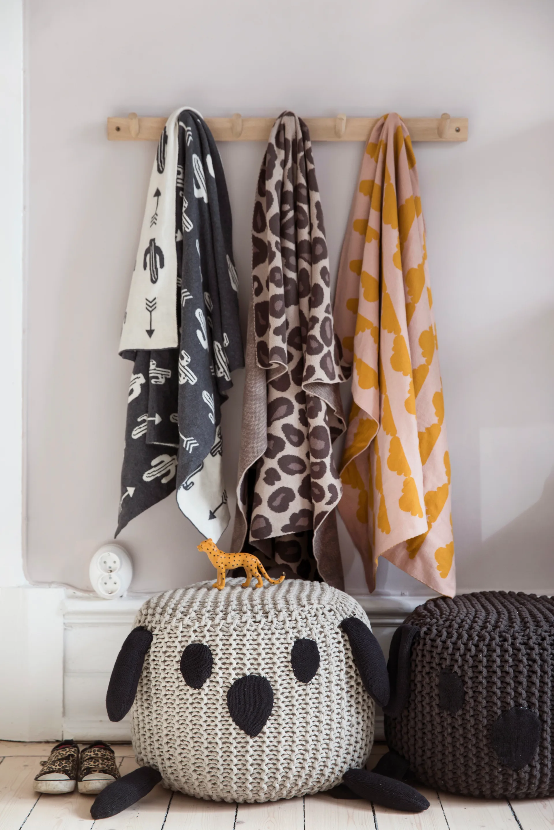 Else klädhängare natur, 7 knoppar Byon