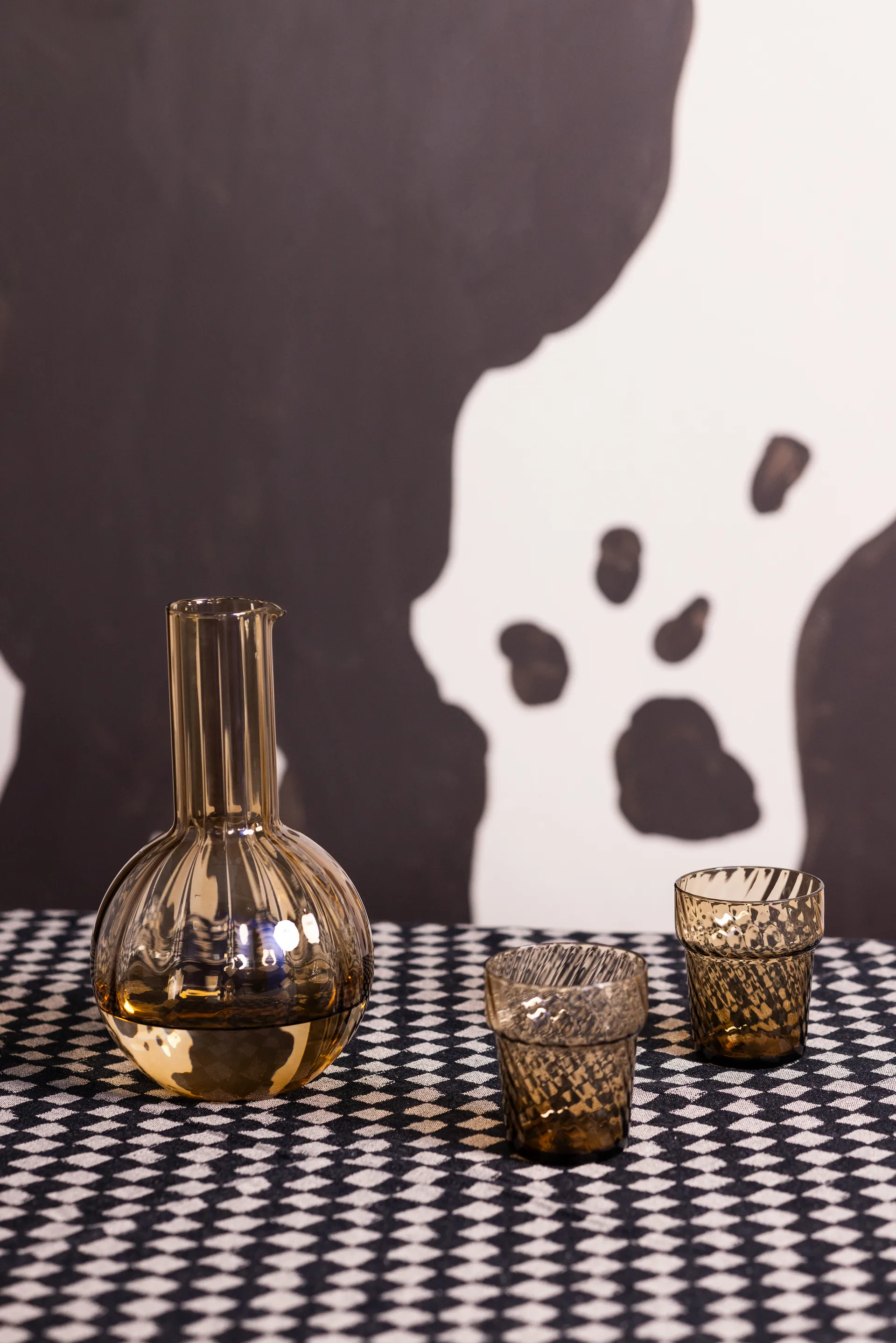 Opacity karaff 1,9 L, Brun Byon