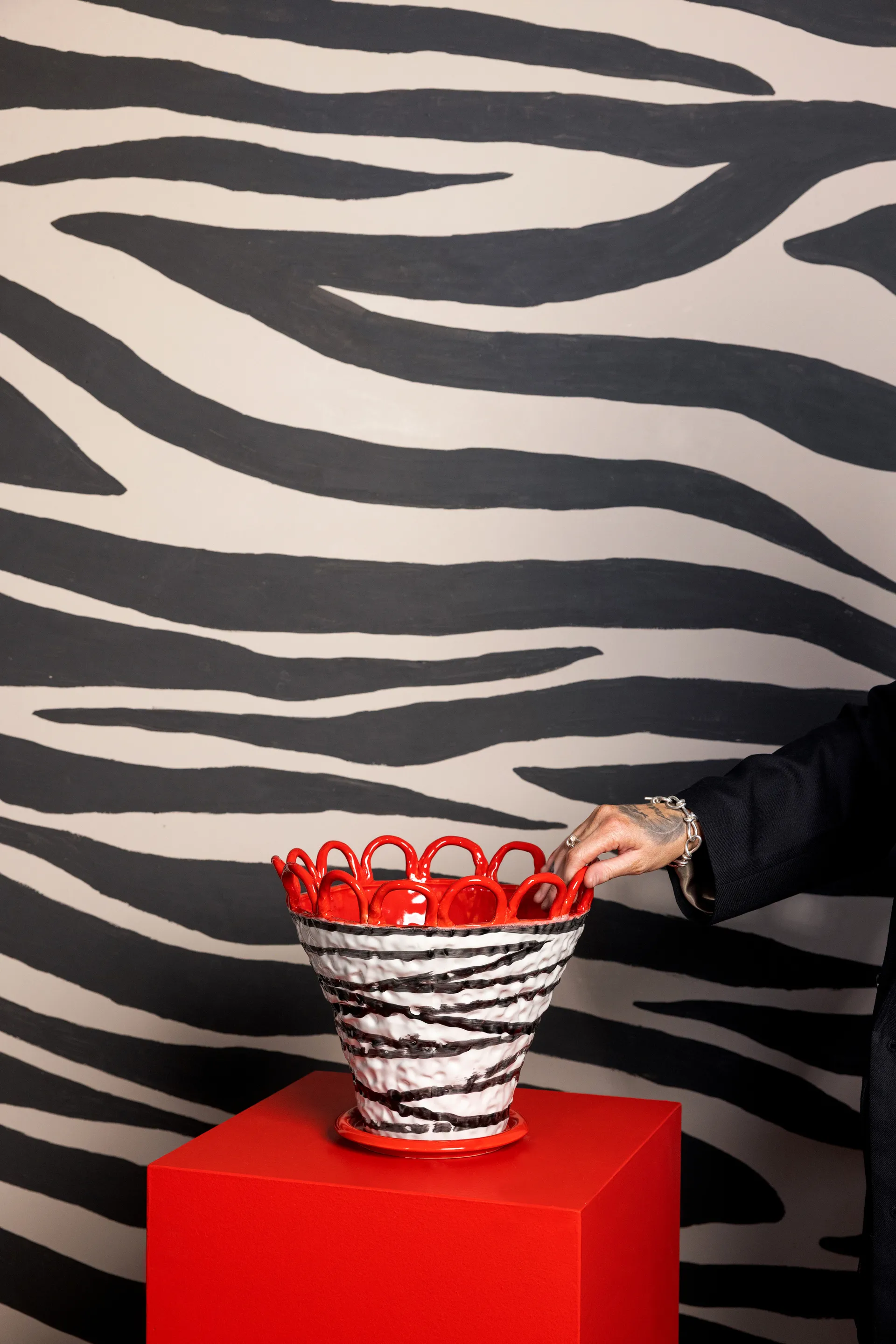 Patty kruka L Ø30 cm, Zebra-röd Byon