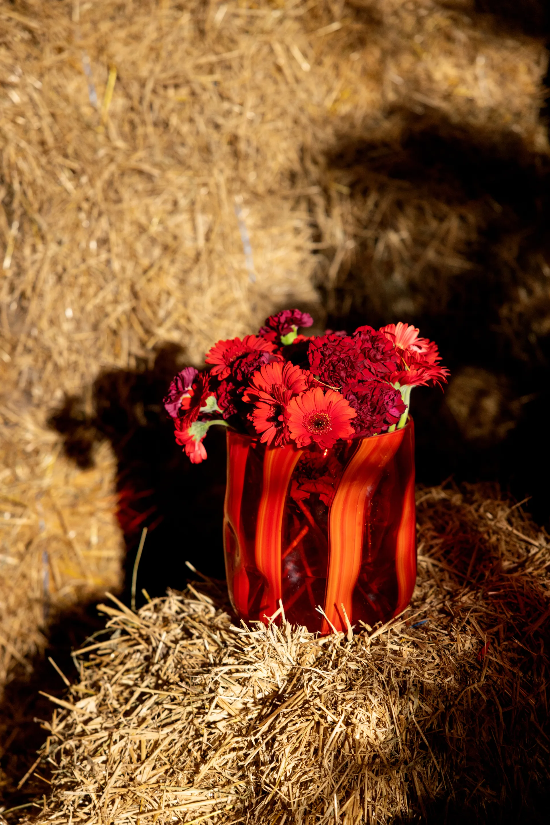 Triton vas 24 cm, Röd Byon