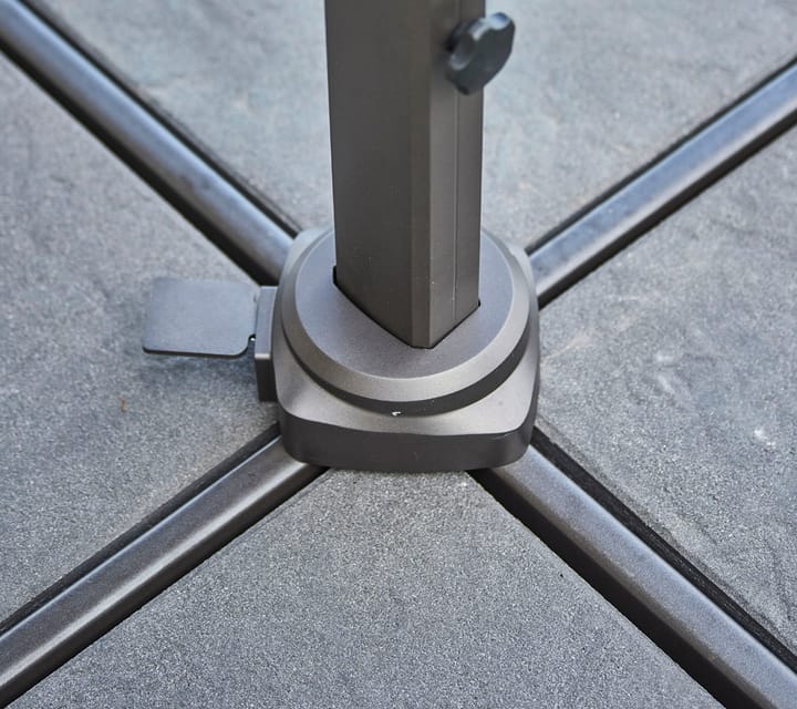Hyde Luxe Tilt parasoll 300x300 cm, Dusty white-silveranodiserat stativ Cane-line