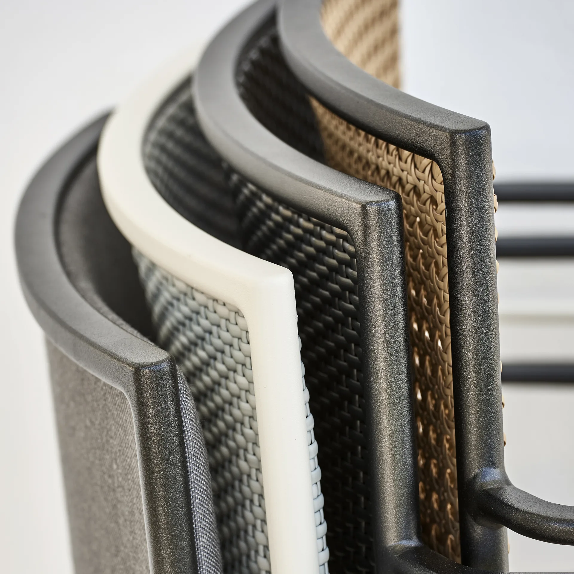 Less karmstol, Light grey Cane-line