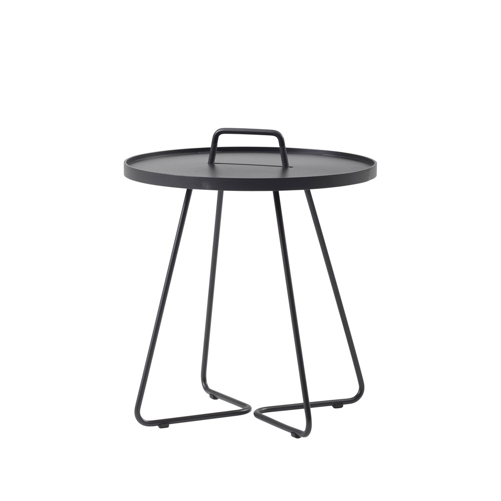 Cane-line On the move bord 44 cm Black | Skandinavisk Design | Trädgårdsbord | Svart