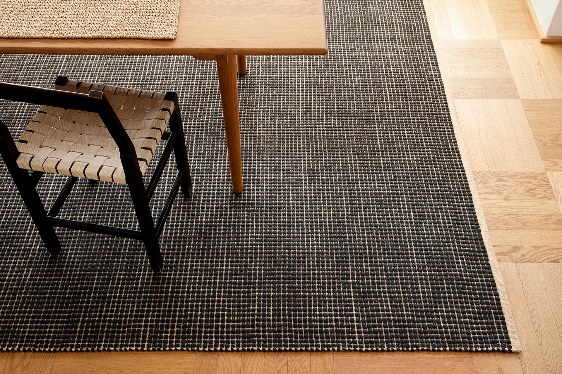 Bengal matta, Black, 170x240 cm Chhatwal & Jonsson