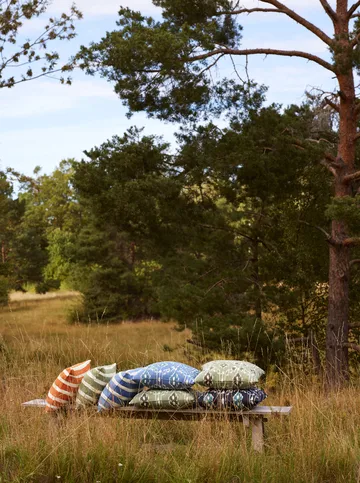 Block Stripe utomhuskudde 40x60 cm - Apricot orange-off white - Chhatwal & Jonsson