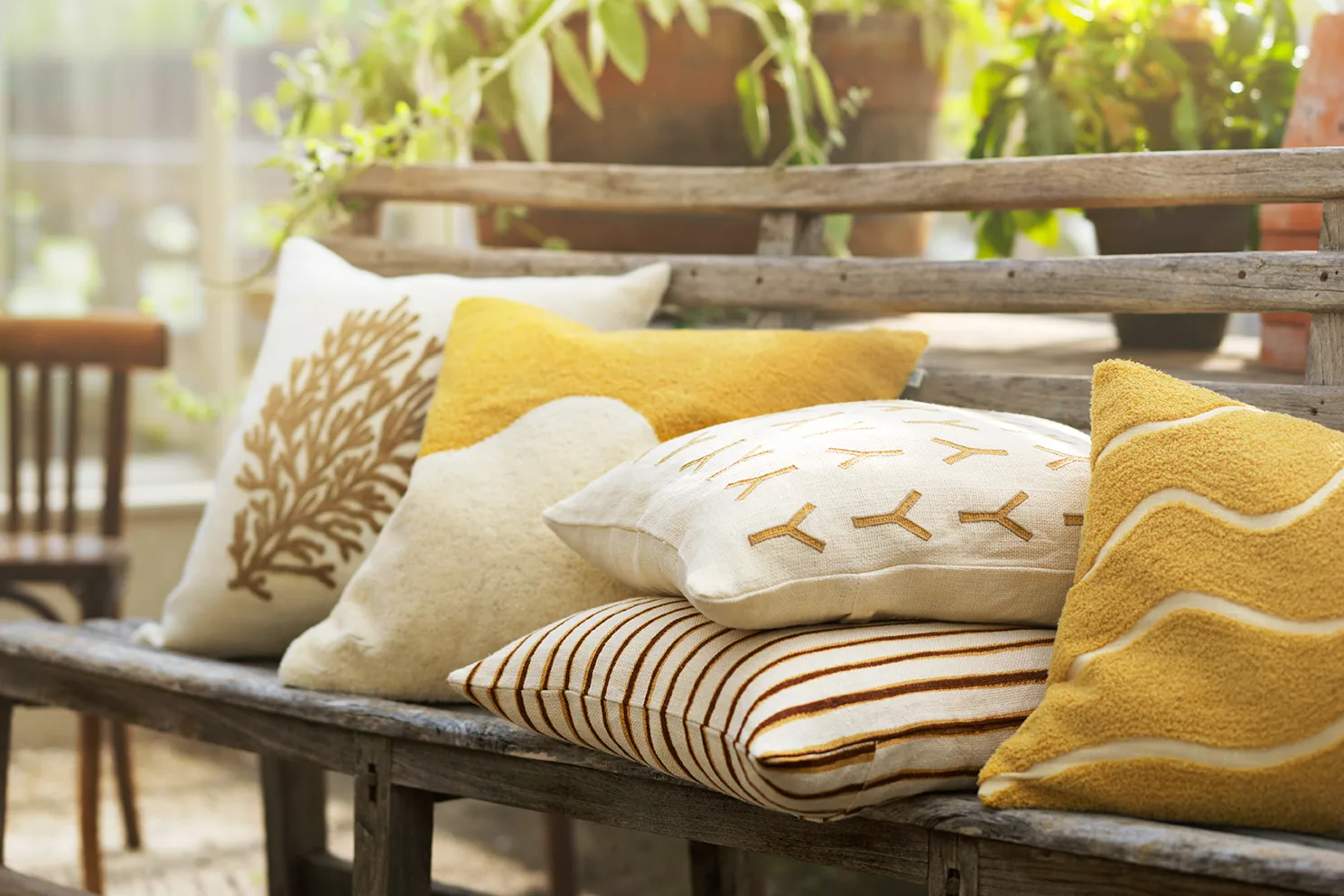 Coral kuddfodral 50x50 cm, Khaki Chhatwal & Jonsson