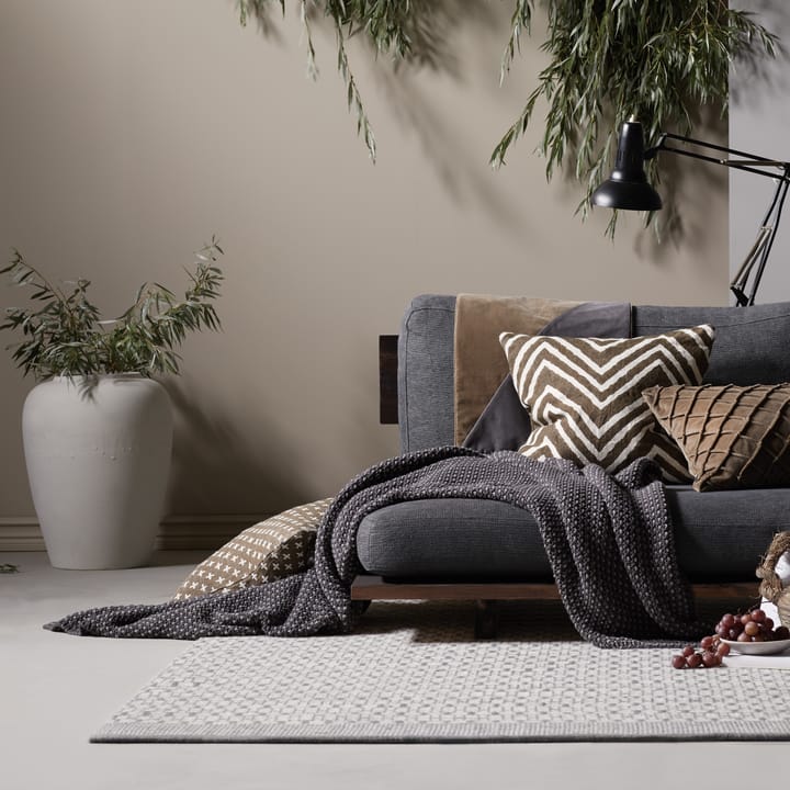 Deva kuddfodral 50x50 cm, Dark oak Chhatwal & Jonsson