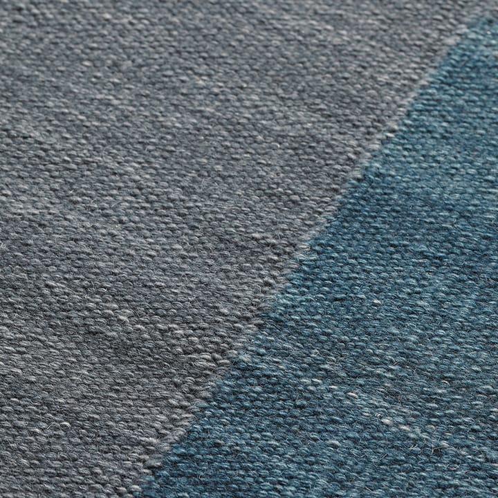 Ganga ullmatta 200x300 cm - Greyish blue-dark blue - Chhatwal & Jonsson