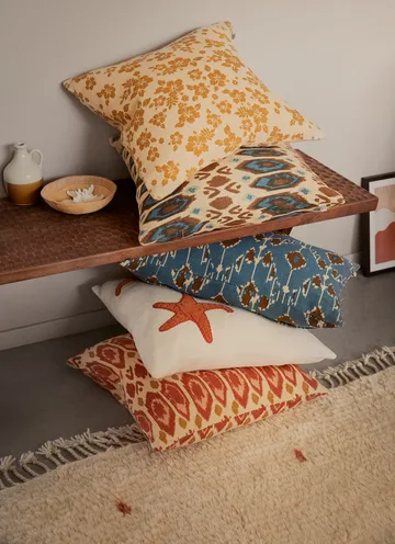 Ikat Bombay kuddfodral 50x50 cm - Apricot orange-rose-yellow - Chhatwal & Jonsson