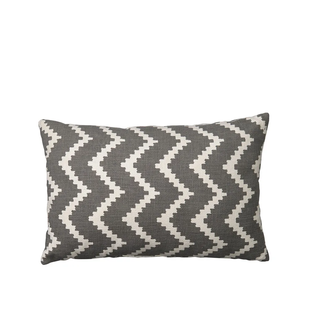 Chhatwal & Jonsson Ikat Sema kudde grey/offwhite, 40 cm