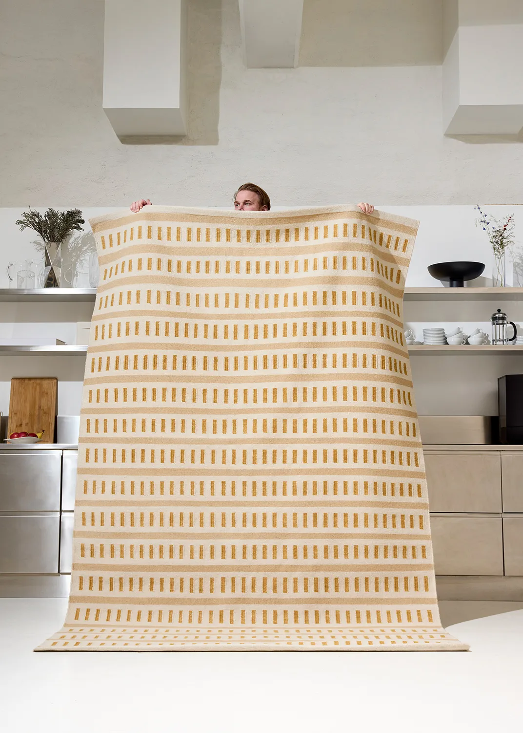 Ladakh ullmatta, Off white-beige-masala yellow, 230x320 cm Chhatwal & Jonsson