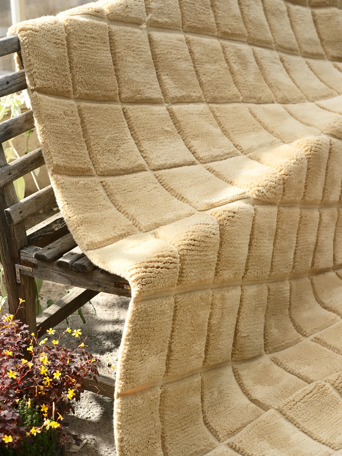 Loha matta 177x239 cm, Light Beige Chhatwal & Jonsson