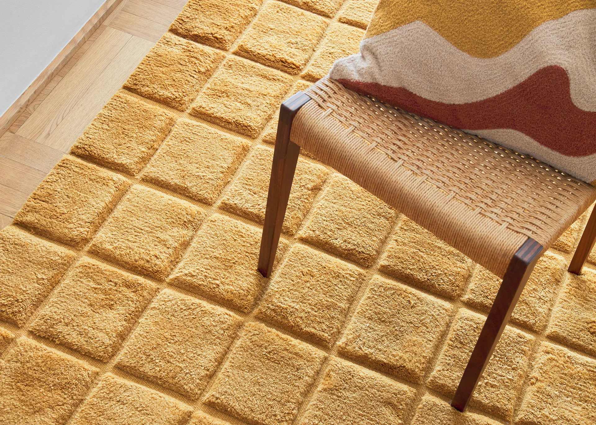 Loha matta 249x342 cm, Masala yellow Chhatwal & Jonsson