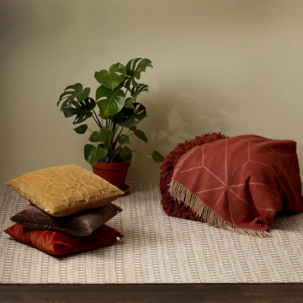 Mahi matta, green/off white, 170x240 cm Chhatwal & Jonsson