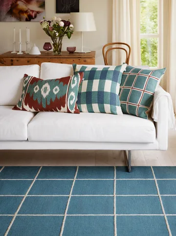 Milan matta - Heaven blue-off white, 180x270 cm - Chhatwal & Jonsson