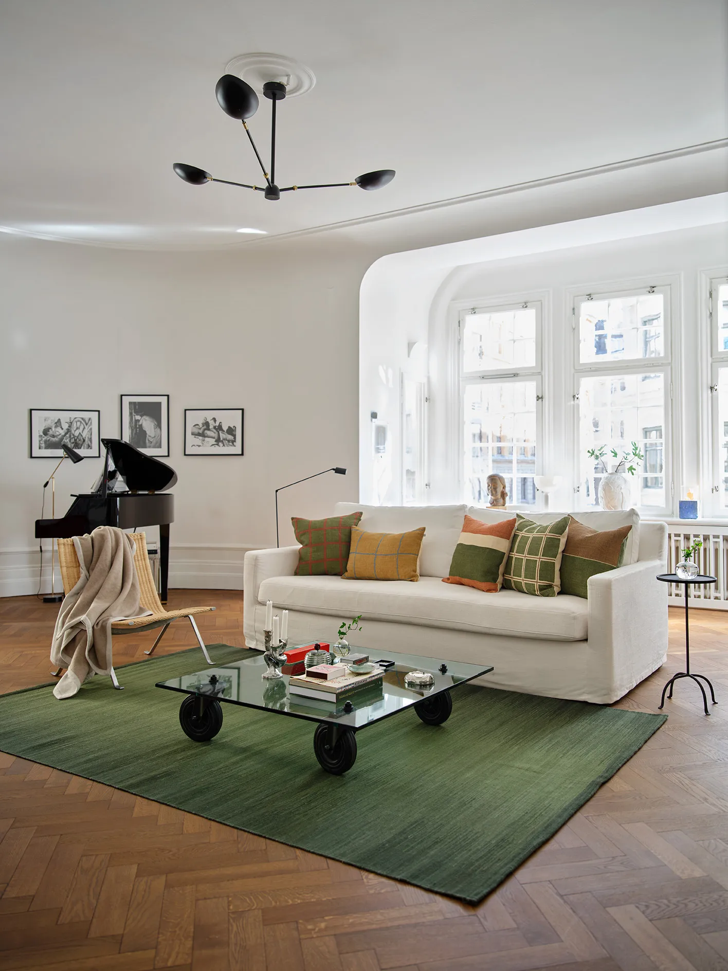 Tapti ullmatta, Green, 180x270 cm Chhatwal & Jonsson