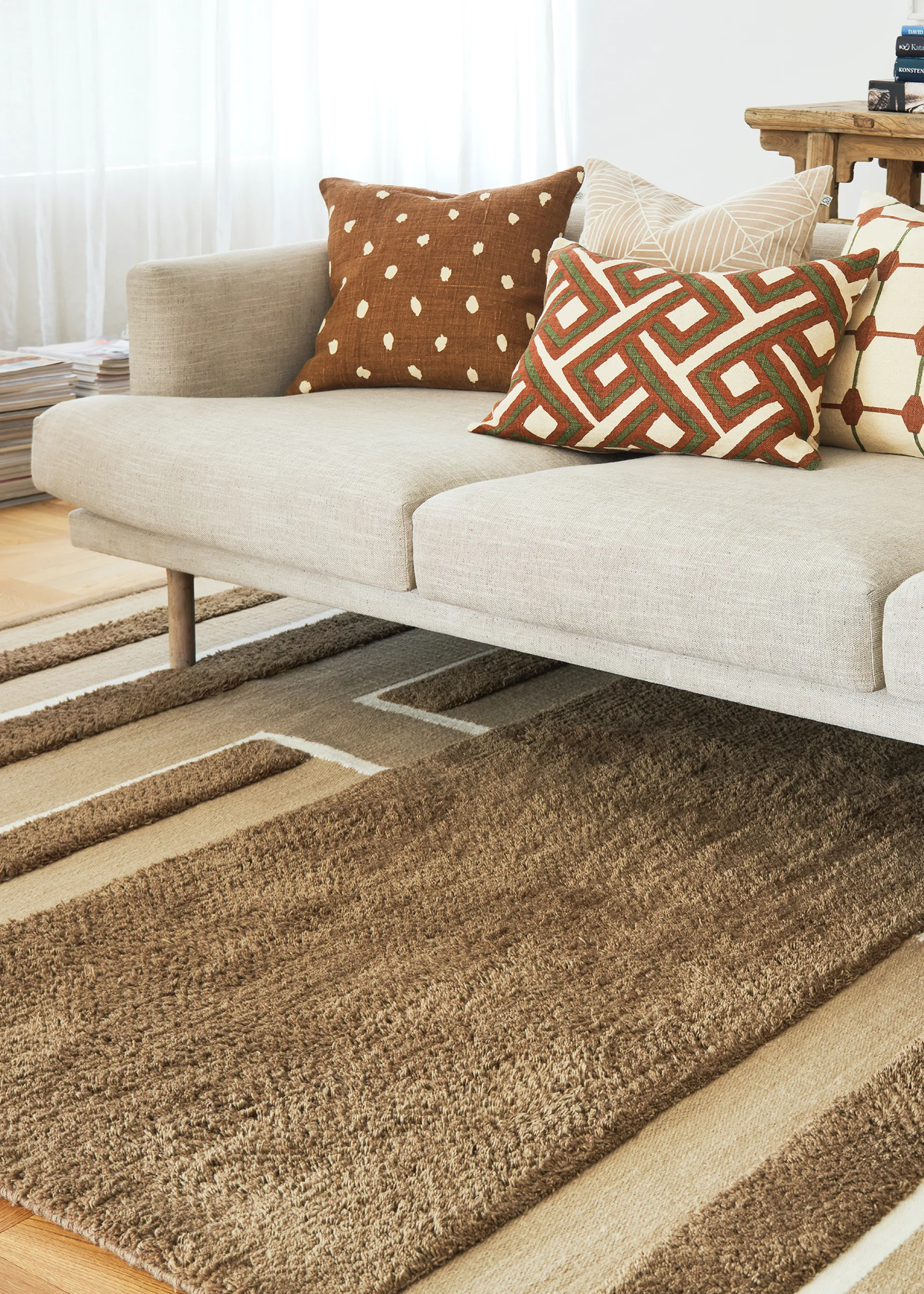 Veda matta 250x350 cm, Mocha-beige-off white Chhatwal & Jonsson