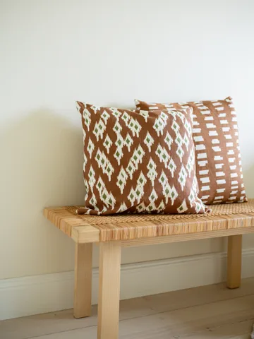 Ikat Diamond kuddfodral 50x50 cm - Brown - Classic Collection