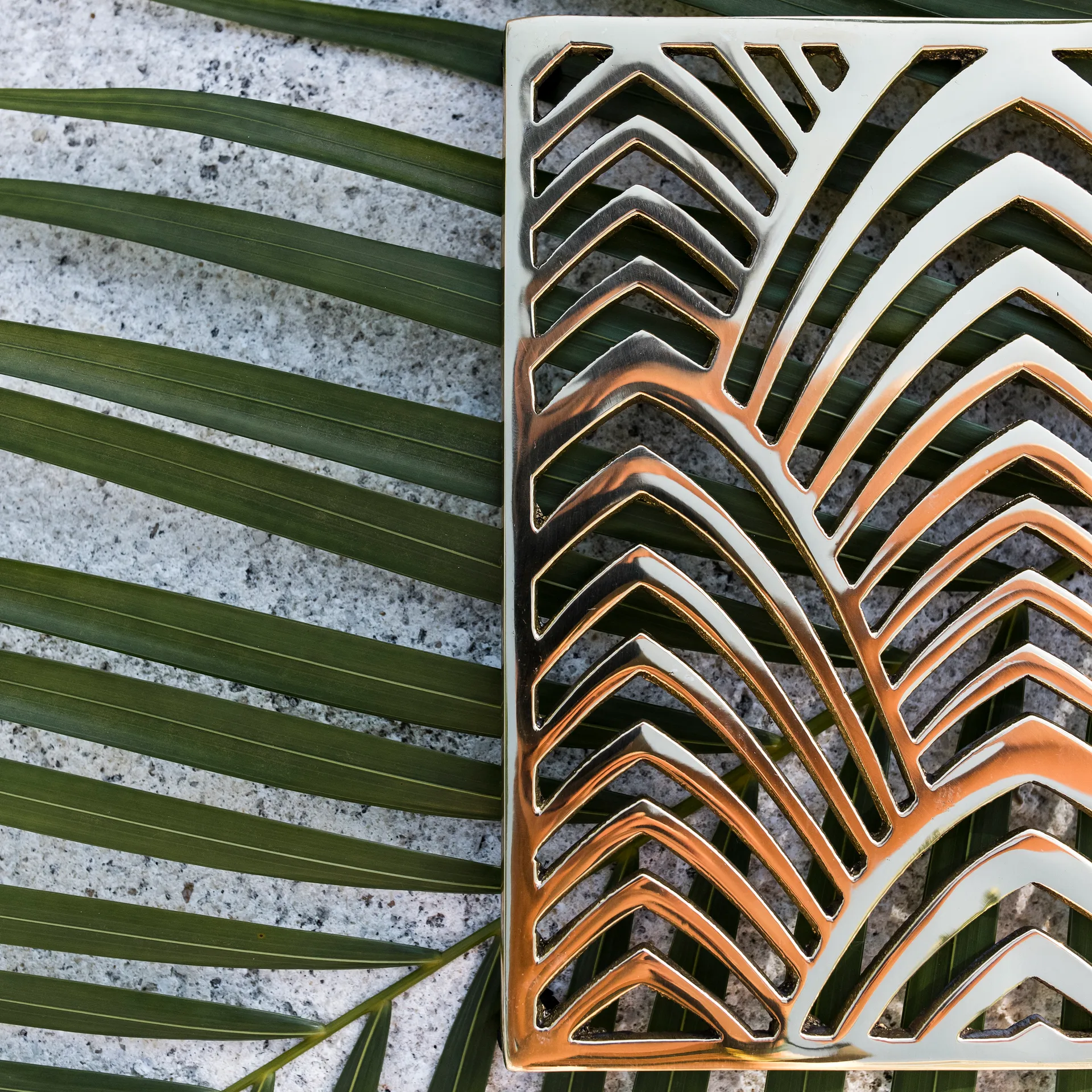 Palm Beach grytunderlägg, Mässing Classic Collection