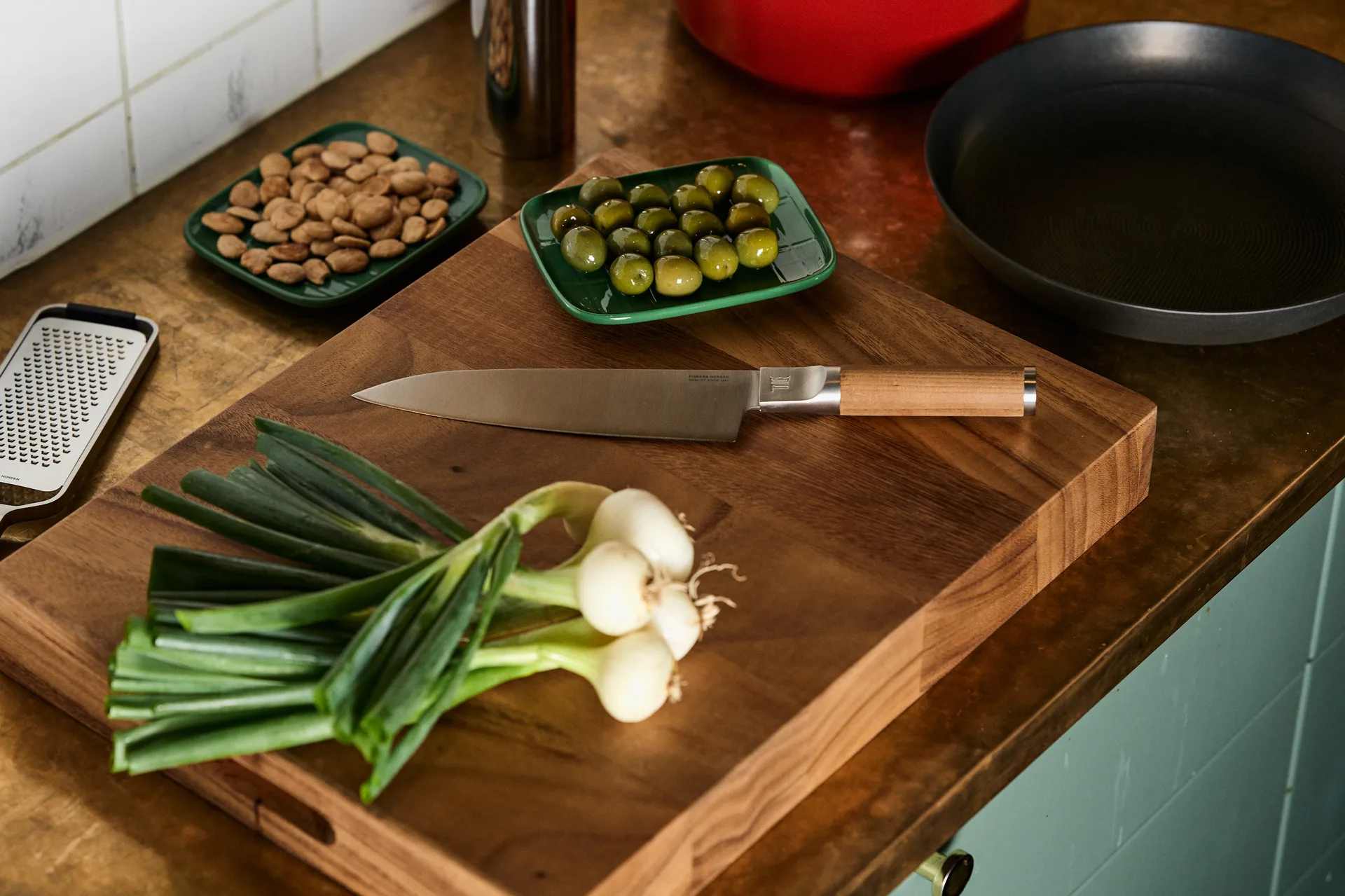 Skärbräda akacia, 36x48 cm Continenta