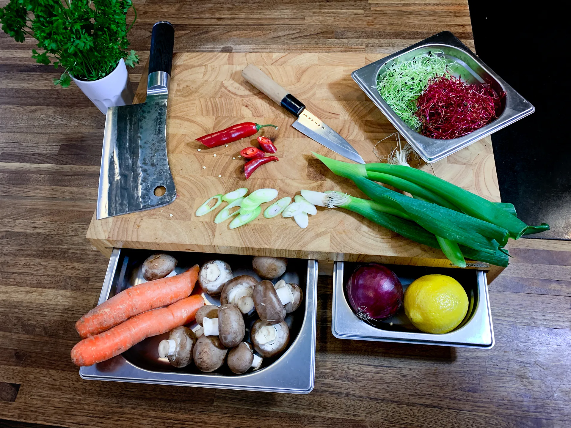 Skärbräda gummiträ med 3 bleck, 32x48 cm Continenta