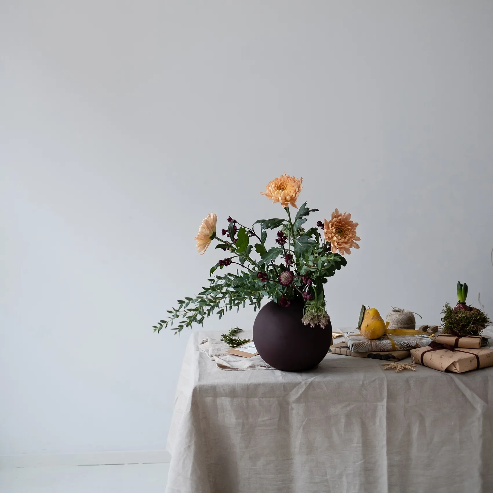 Ball vas coffee, 20 cm Cooee Design