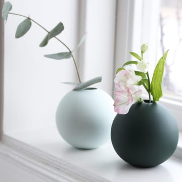 Ball vas dark green - 8 cm - Cooee Design